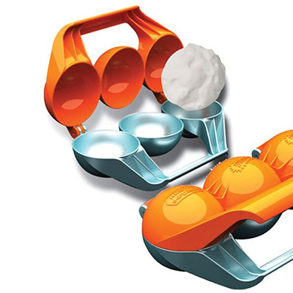 Stampo per 3 palle di neve;