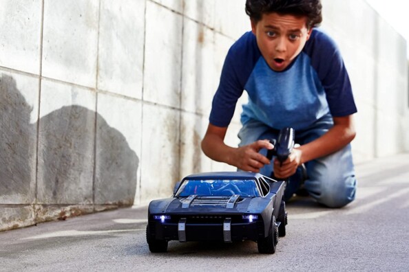 Batmobile Radiocomandata potenza e stile del Cavaliere Oscuro