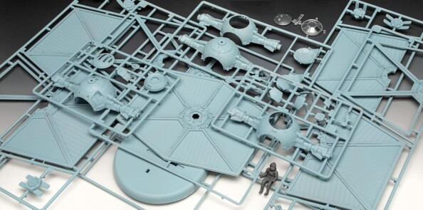 Maquette Star Wars TIE Fighter Outland il caccia imperiale prende vita