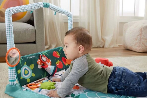 Fisher-Price Il Mio Tappeto Capanna 3 in 1 gioco, comfort e scoperta
